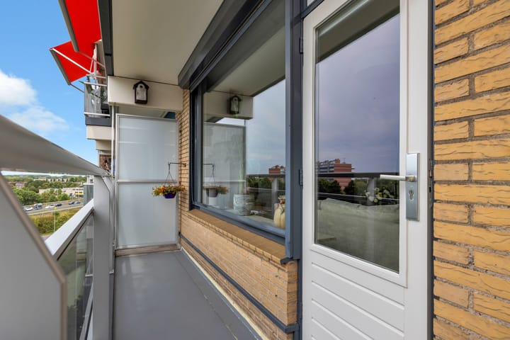 Foto 13 van Zernikelaan 430