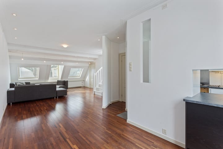 Foto 5 van Govert Flinckstraat 295-2