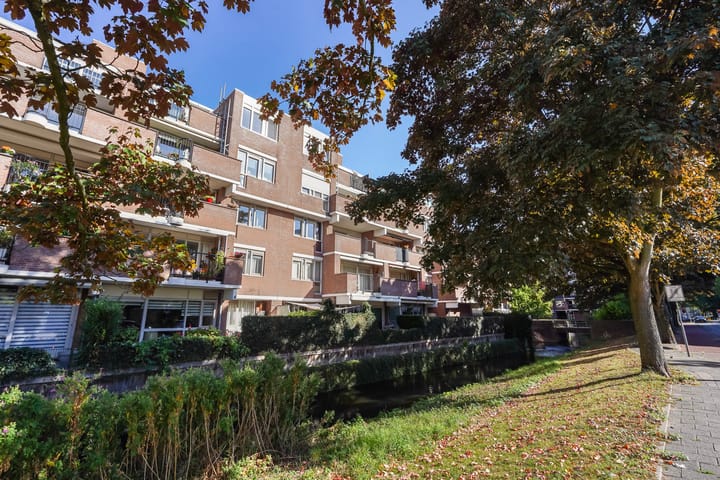 Foto 1 van Marshallplein 114