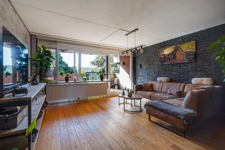 Foto 9 van Marshallplein 114