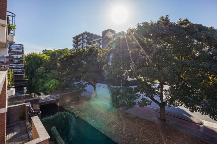 Foto 18 van Marshallplein 114