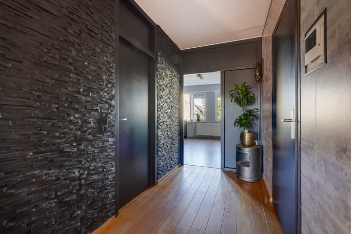 Foto 21 van Marshallplein 114