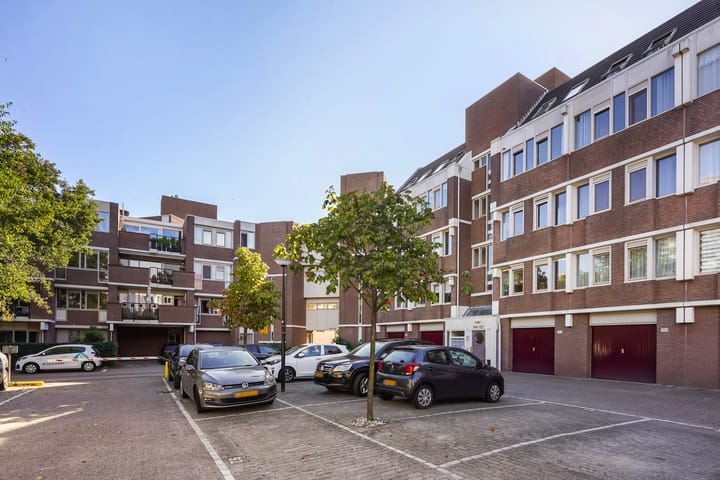 Foto 39 van Marshallplein 114