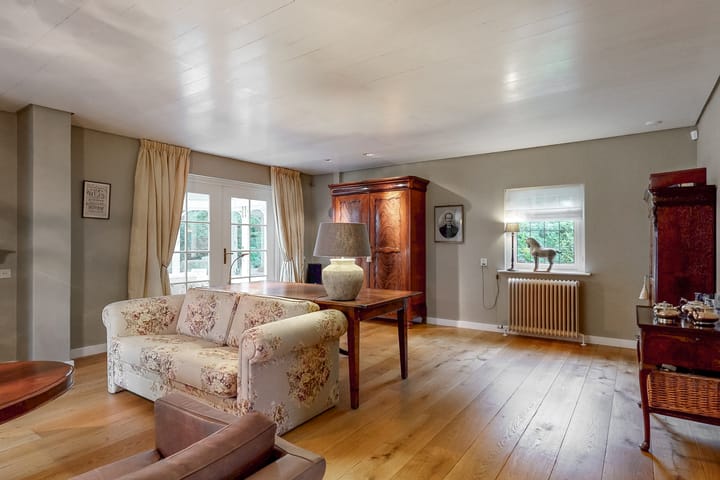 Photo 6 of Emmalaan 24