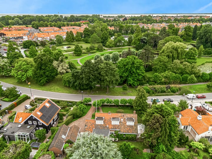 Photo 39 of Emmalaan 24