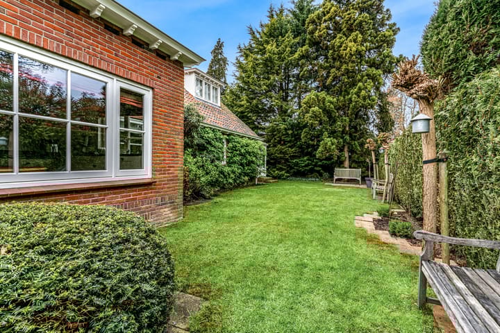 Photo 41 of Emmalaan 24