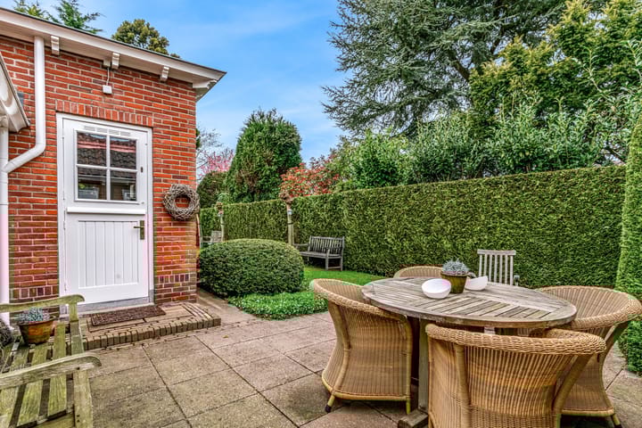 Photo 46 of Emmalaan 24