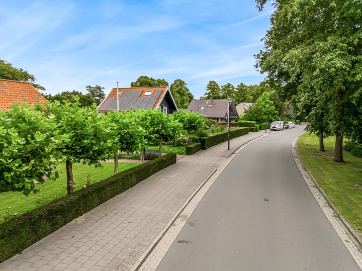 Photo 49 of Emmalaan 24