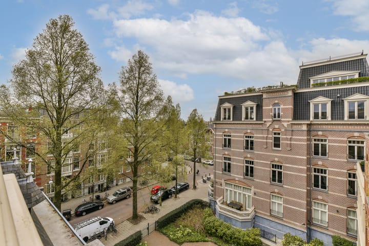 Foto 16 van Van Eeghenstraat 206