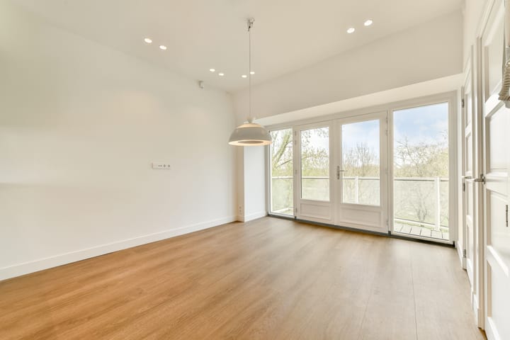 Foto 21 van Van Eeghenstraat 206