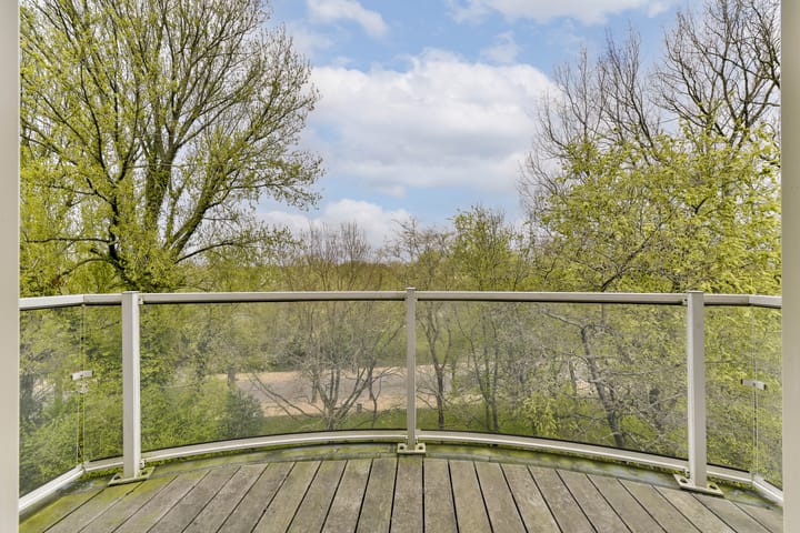 Foto 23 van Van Eeghenstraat 206