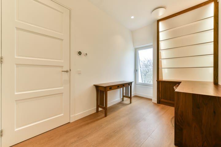 Foto 30 van Van Eeghenstraat 206