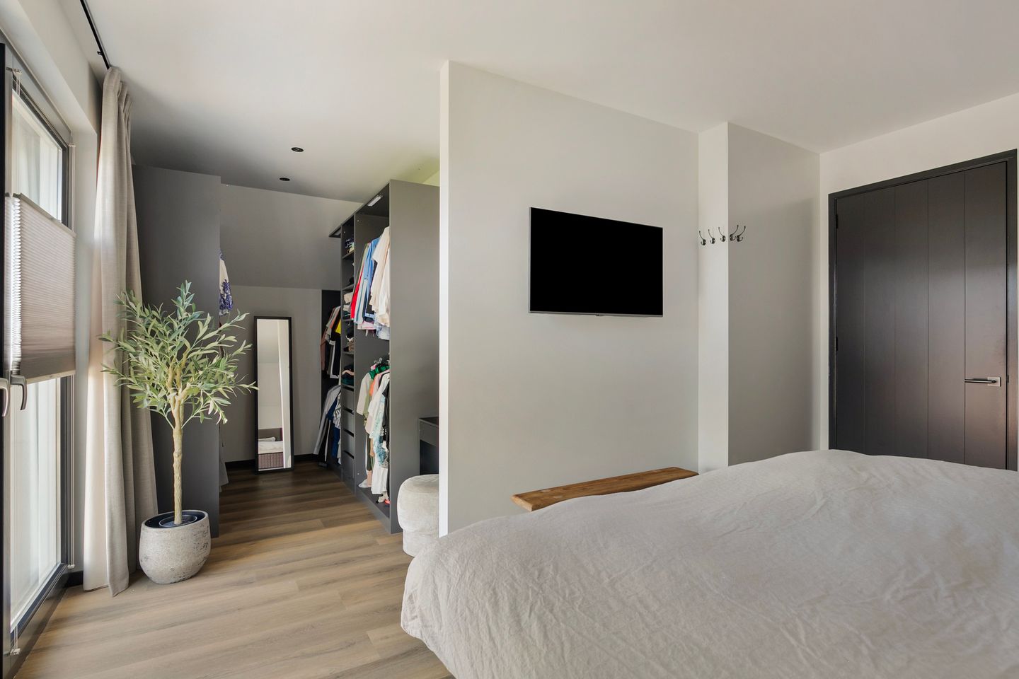 Foto 25 van Souverijnsakker 14