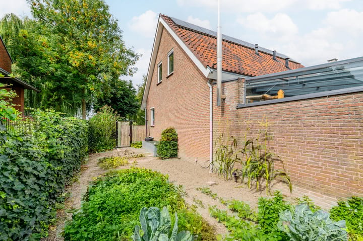 Photo 32 of Legmeerdijk 156