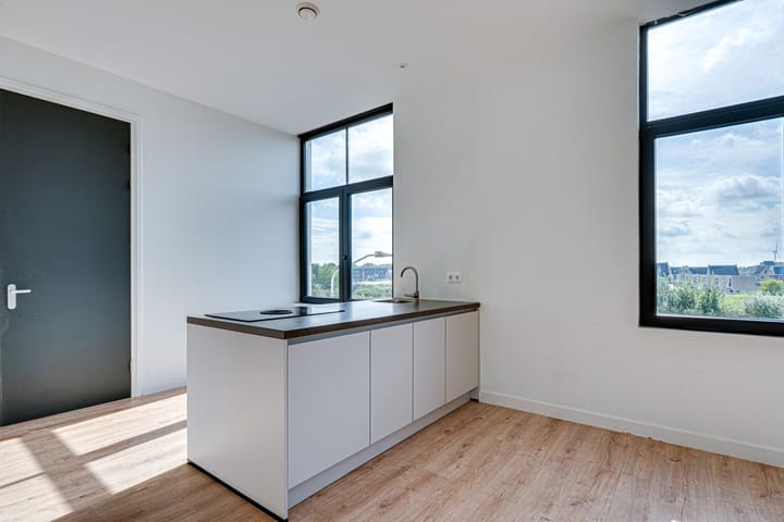 Foto 3 van Huizersdijk 28-C