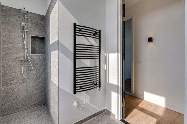 Foto 4 van Huizersdijk 28-C