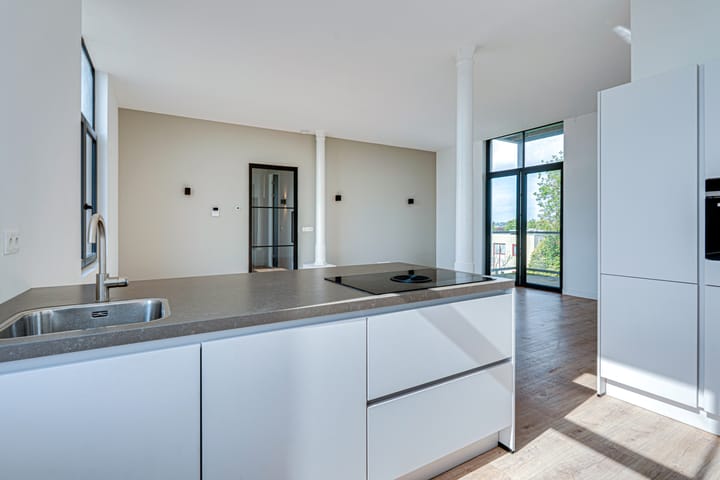 Foto 22 van Huizersdijk 28-C