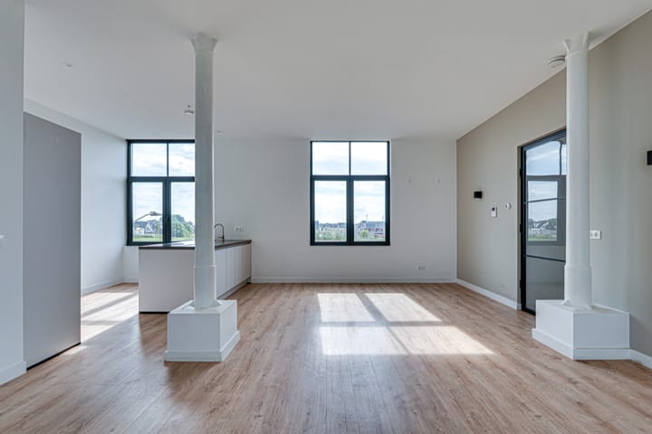 Foto 31 van Huizersdijk 28-C