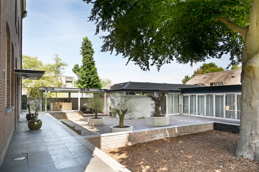 Foto 46 van Julianastraat 1