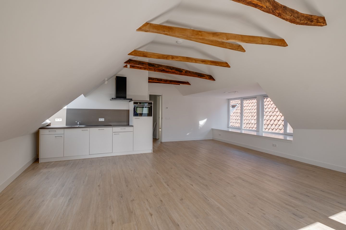 Photo 5 of Weverstraat 12-B