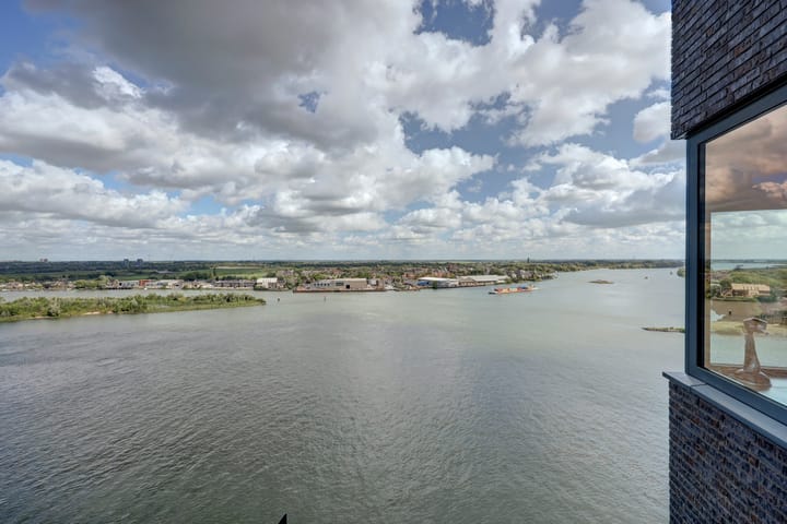 Foto 25 van Drierivierenlaan 335