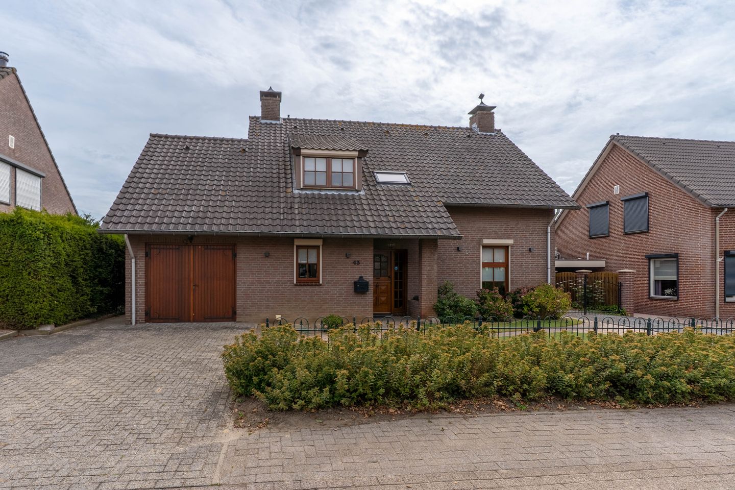 Photo 5 of Sint Hubertusstraat 43