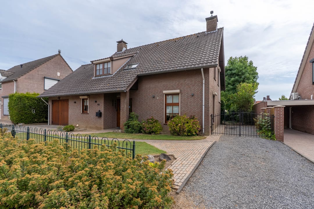 Foto 1 van Sint Hubertusstraat 43