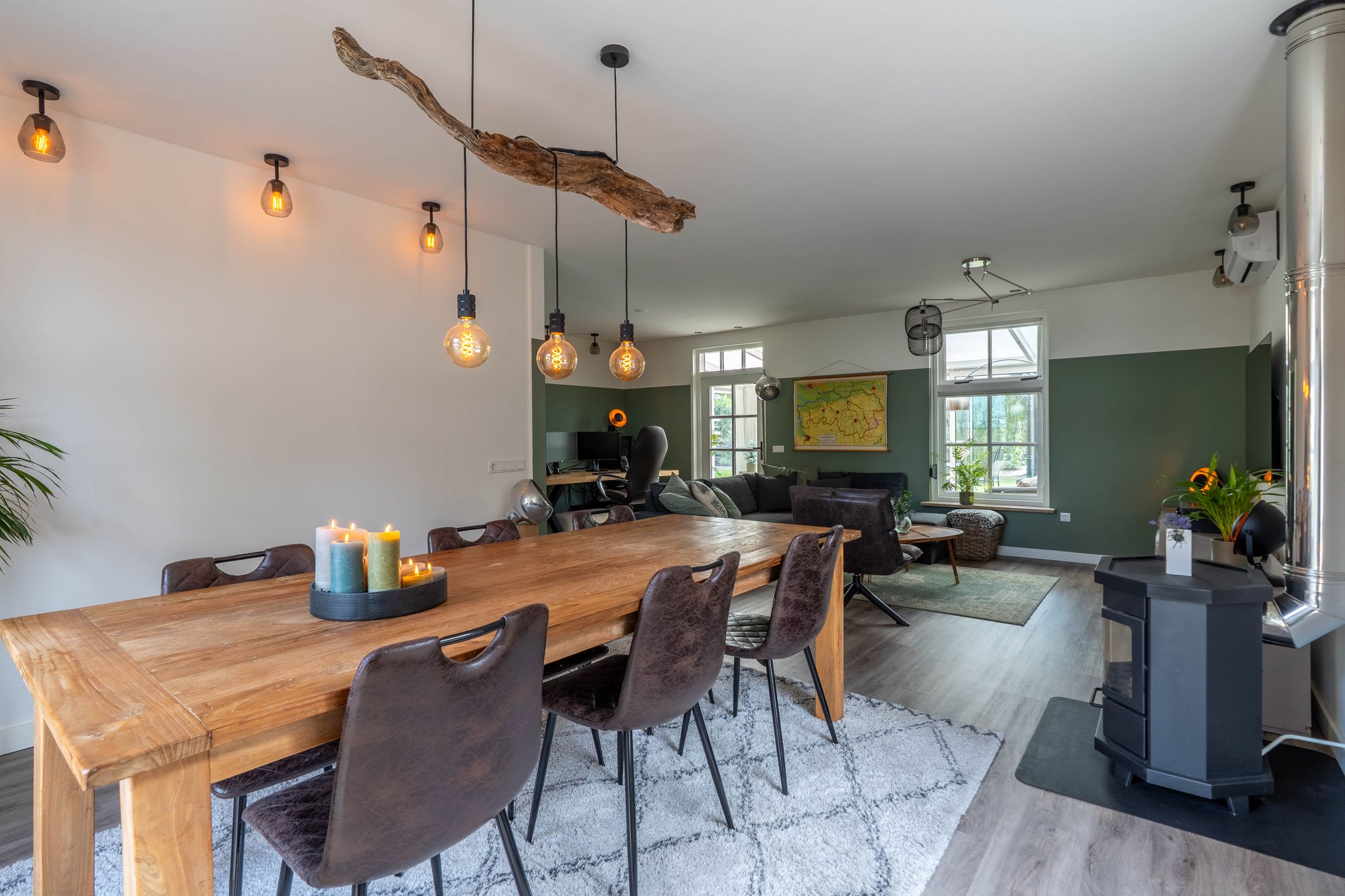 Photo 30 of Sint Hubertusstraat 43