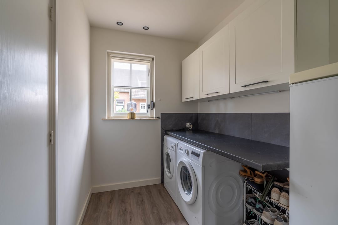 Photo 47 of Sint Hubertusstraat 43