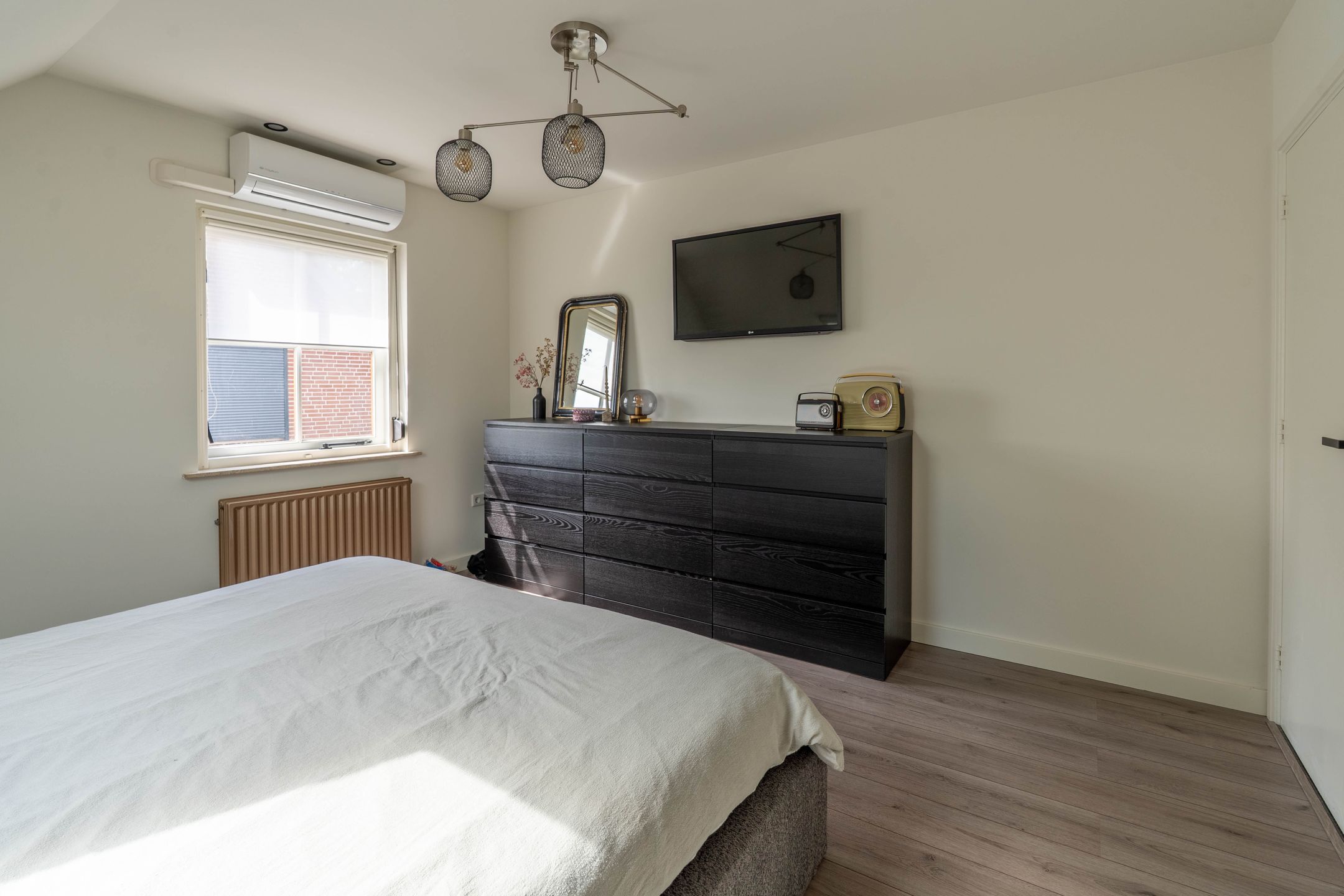 Photo 60 of Sint Hubertusstraat 43