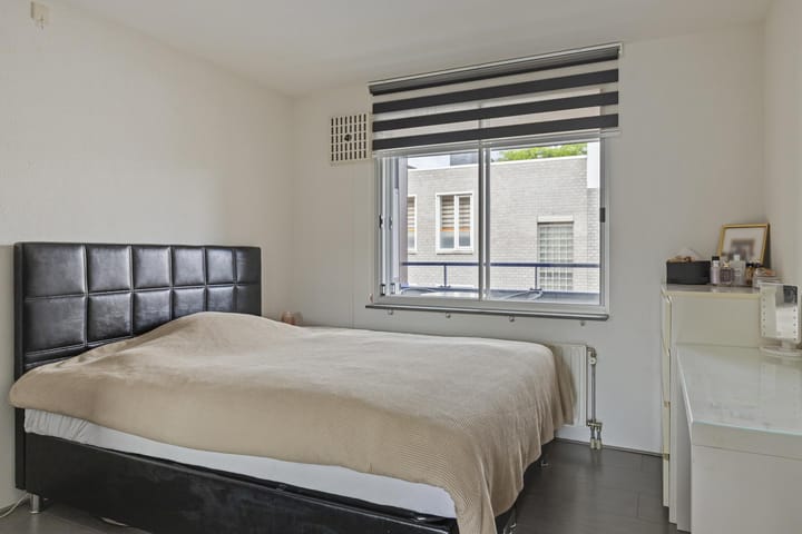 Foto 19 van Beverstraat 128