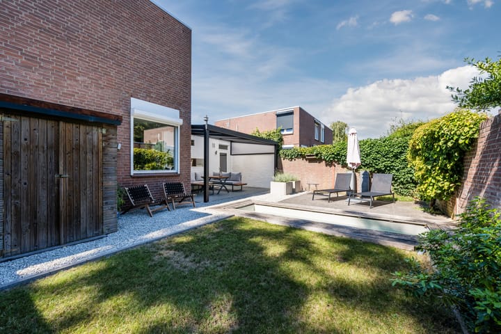 Foto 32 van Kennedyplantsoen 61