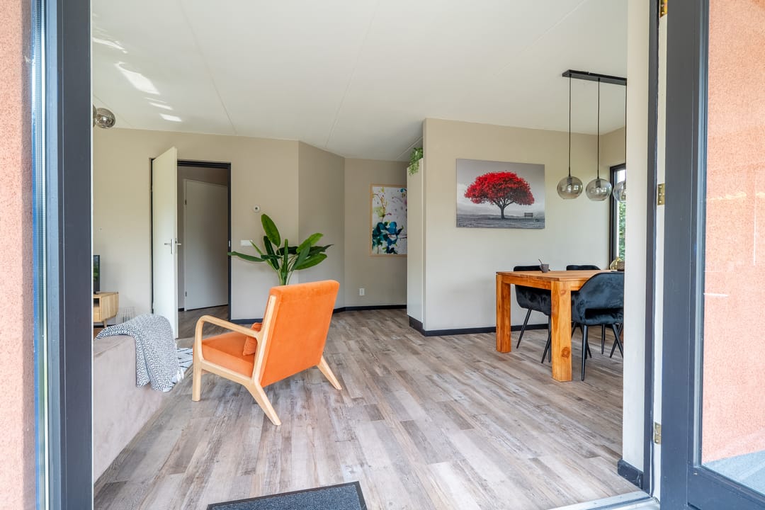 Photo 17 of De Bloemert 1-208