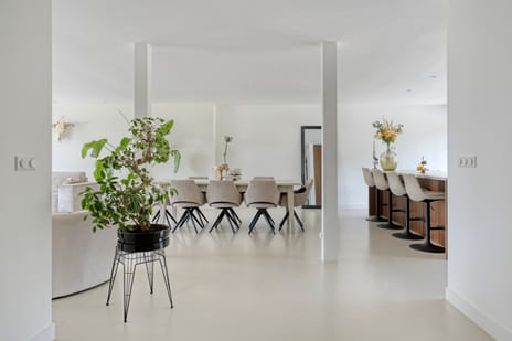 Schoener 46-a tertiary image