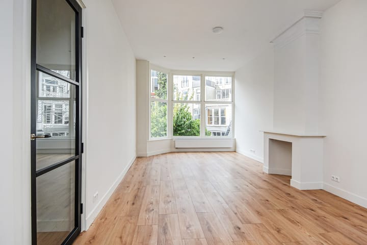 Photo 5 of Snelliusstraat 28