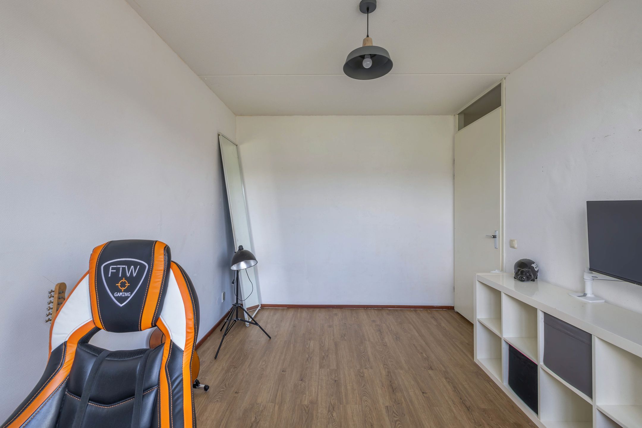 Photo 27 of Visbystraat 13