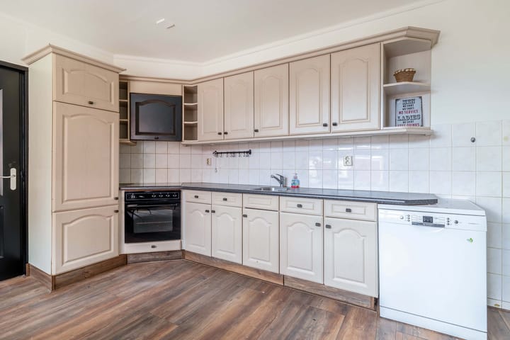 Foto 11 van Esdoornstraat 68