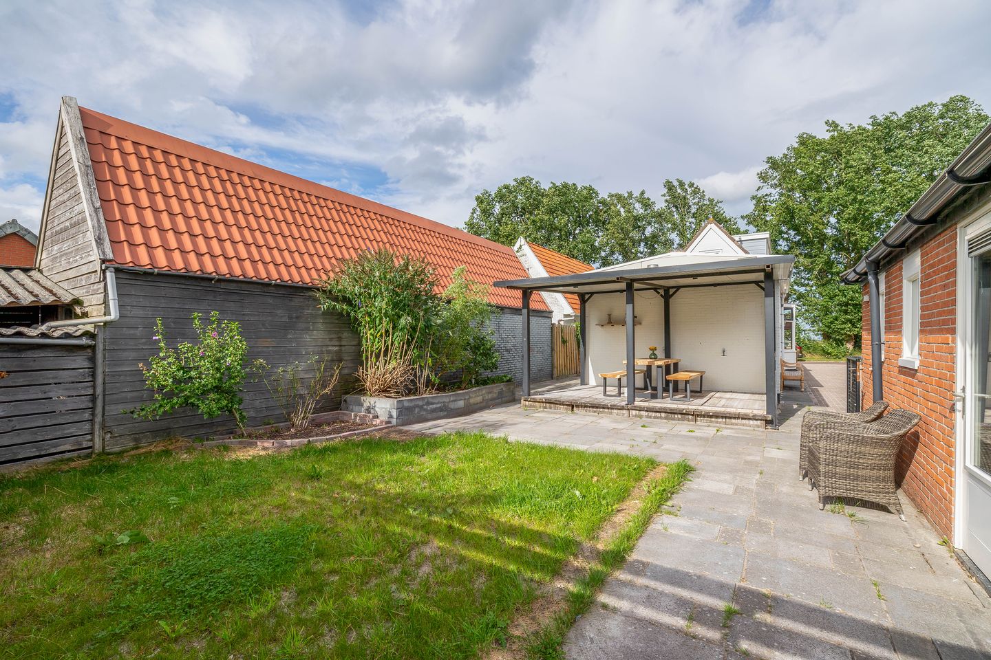 Foto 25 van Esdoornstraat 68