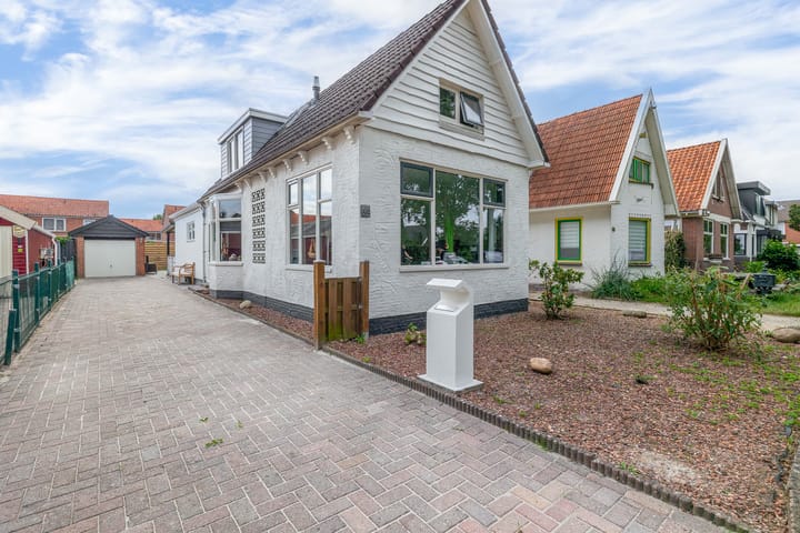 Foto 6 van Esdoornstraat 68