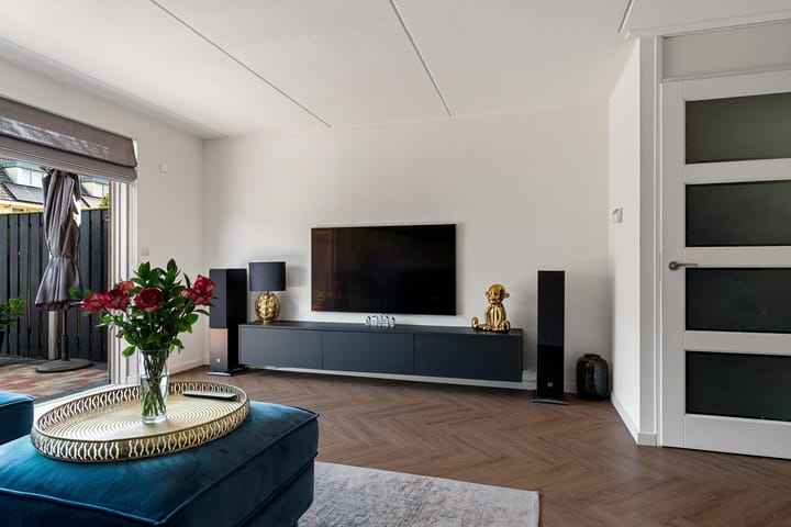 Foto 15 van J.J. Slauerhoffstraat 205