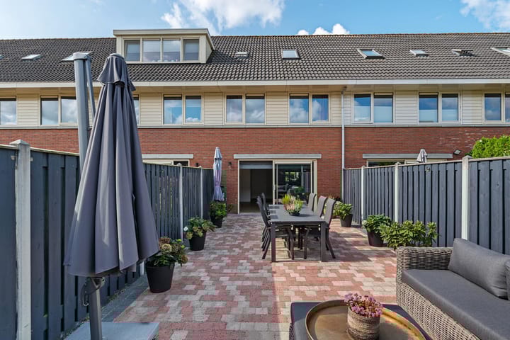 Foto 35 van J.J. Slauerhoffstraat 205