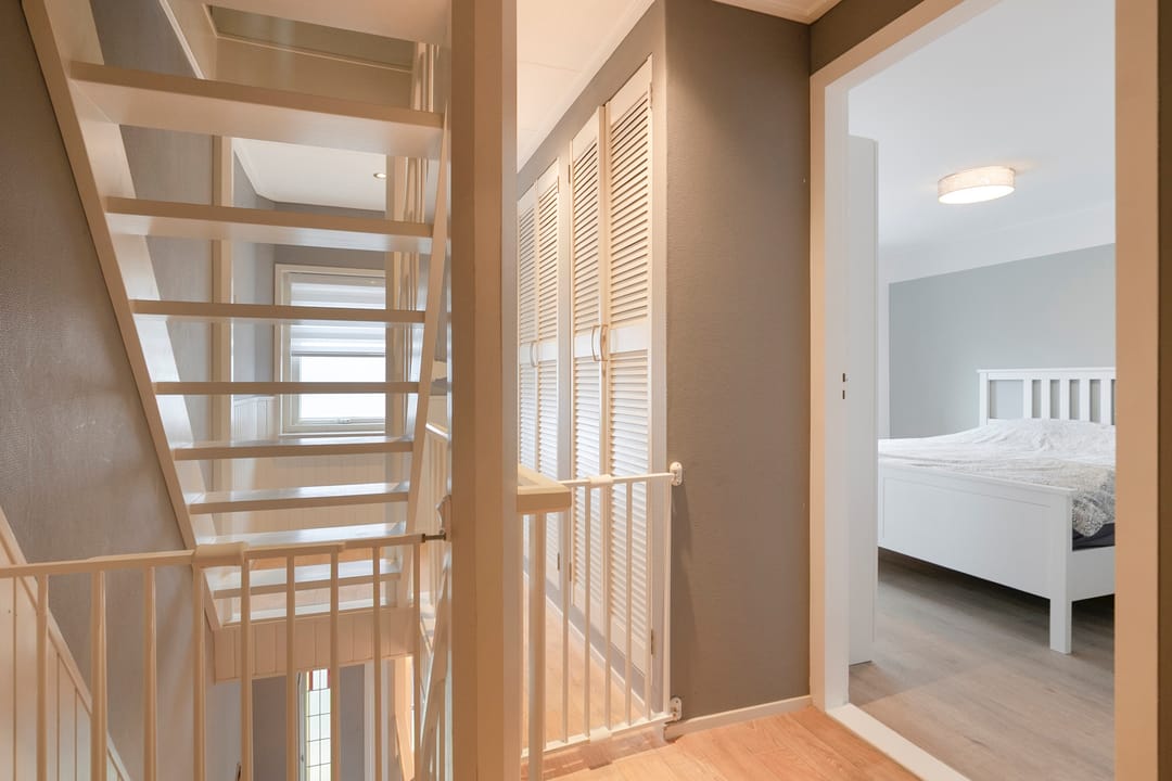 Photo 11 of Bernhardstraat 7