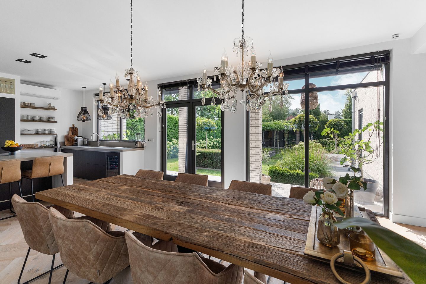 Photo 5 of Vredelaan 11