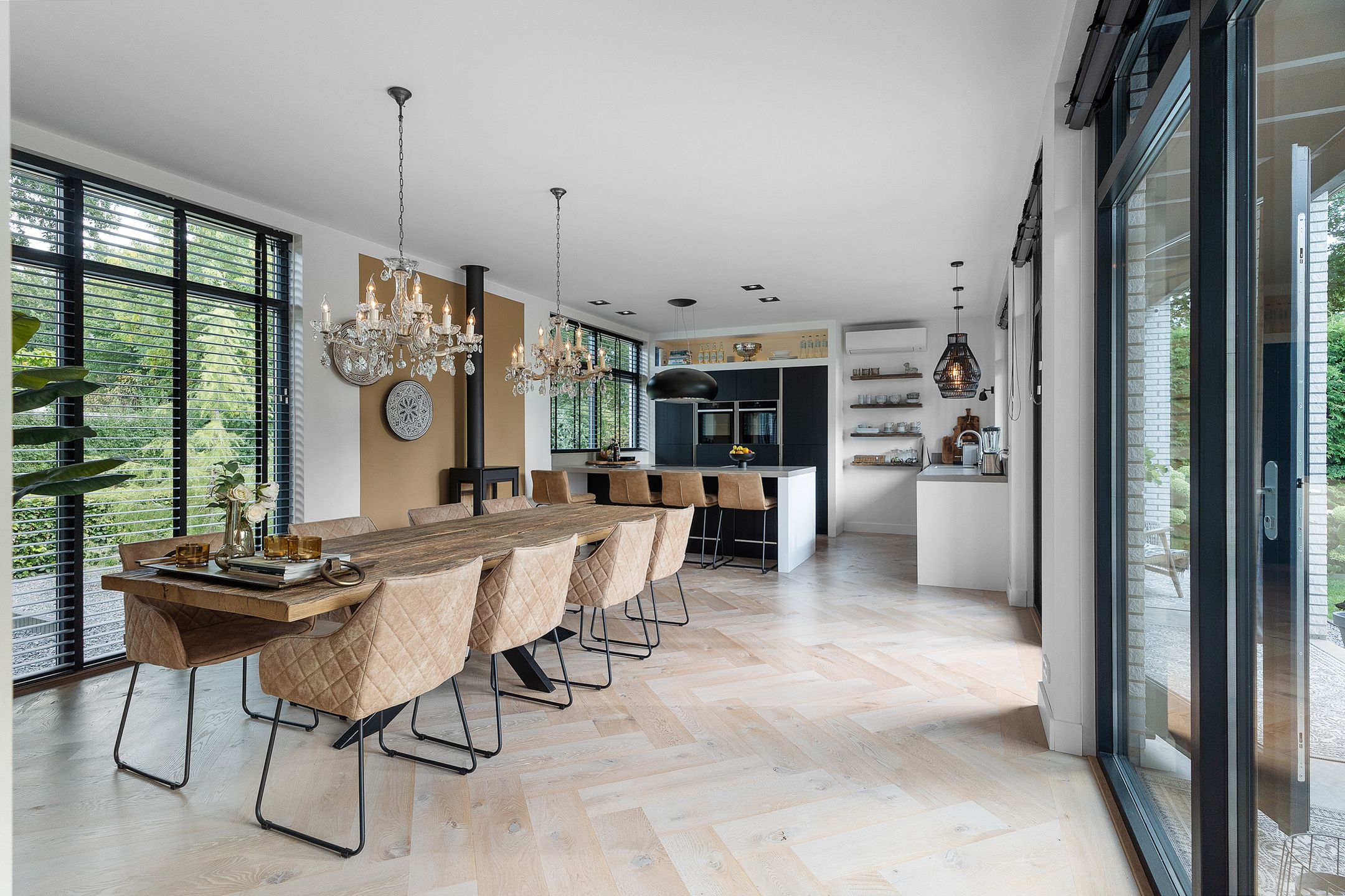 Photo 3 of Vredelaan 11