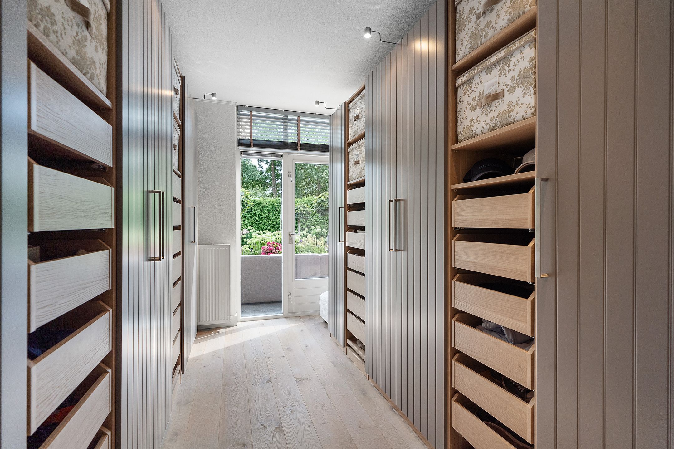 Photo 42 of Vredelaan 11