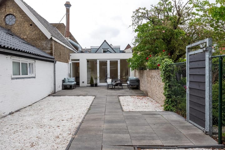 Foto 21 van Delftsestraatweg 154