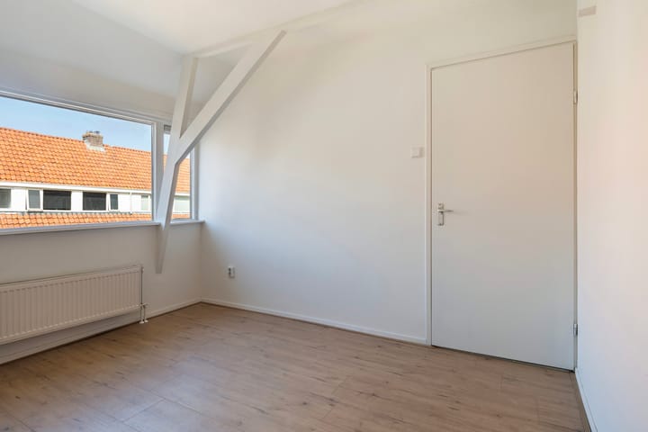 Foto 13 van Meidoornstraat 34