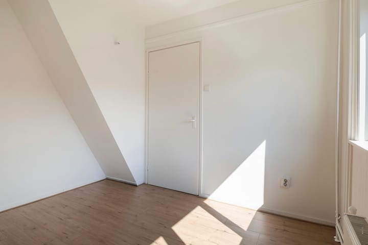 Foto 16 van Meidoornstraat 34