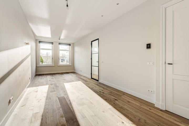 Photo 9 of Ouderkerkerlaan 89