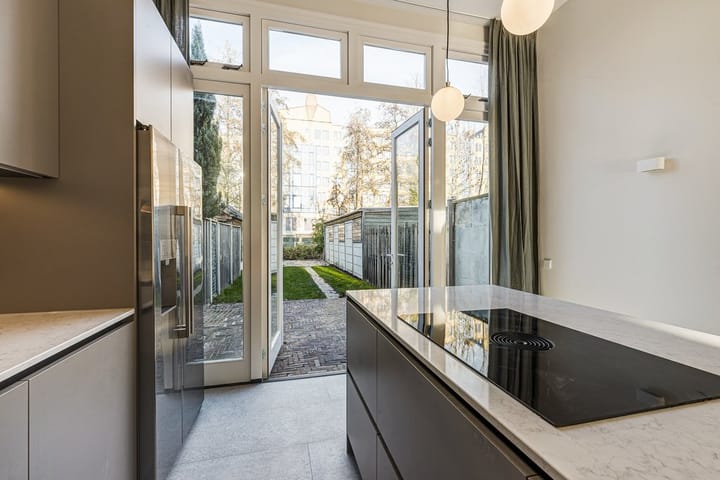 Photo 12 of Ouderkerkerlaan 89